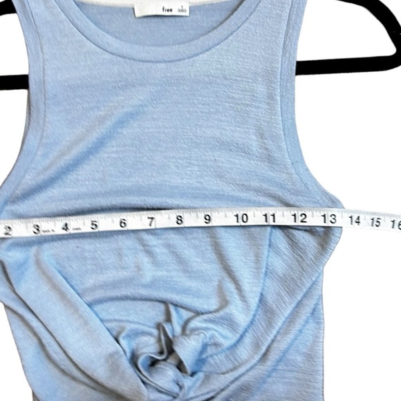 Aritzia Wilfred Free Daley Twist Front Tank - Picture 9 of 10